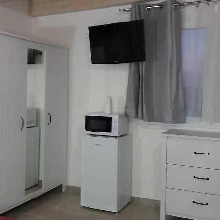 Lady Jolanda 4* פורטו צ'זראו