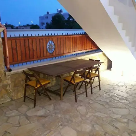 Lady Jolanda לינה וארוחת בוקר