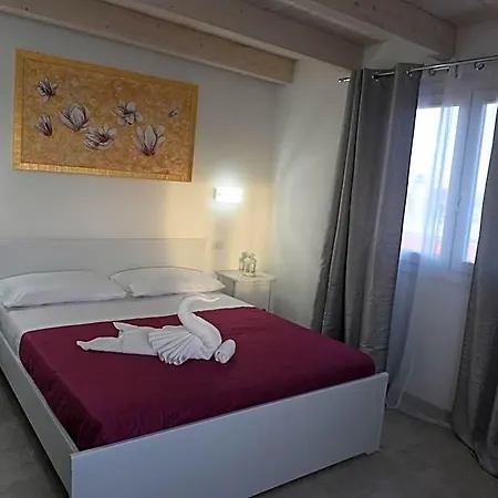 Lady Jolanda Bed & Breakfast Porto Cesareo