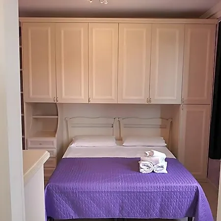 Lady Jolanda Bed & Breakfast Porto Cesareo