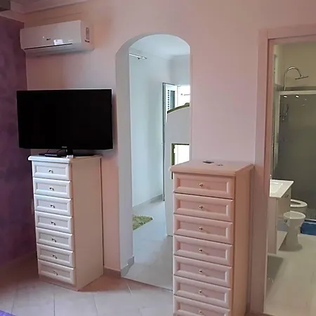 Lady Jolanda Bed & Breakfast 4*