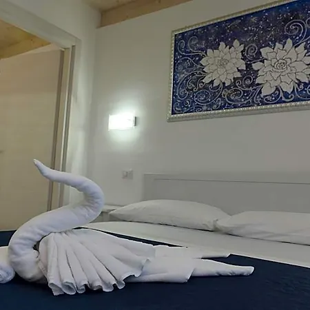 Lady Jolanda Bed & Breakfast Porto Cesareo