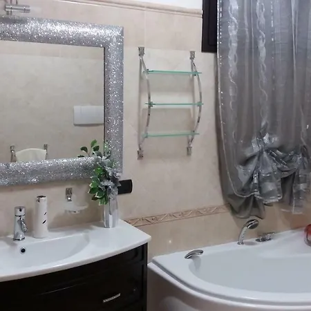 Lady Jolanda B&B 포르토 세자레오