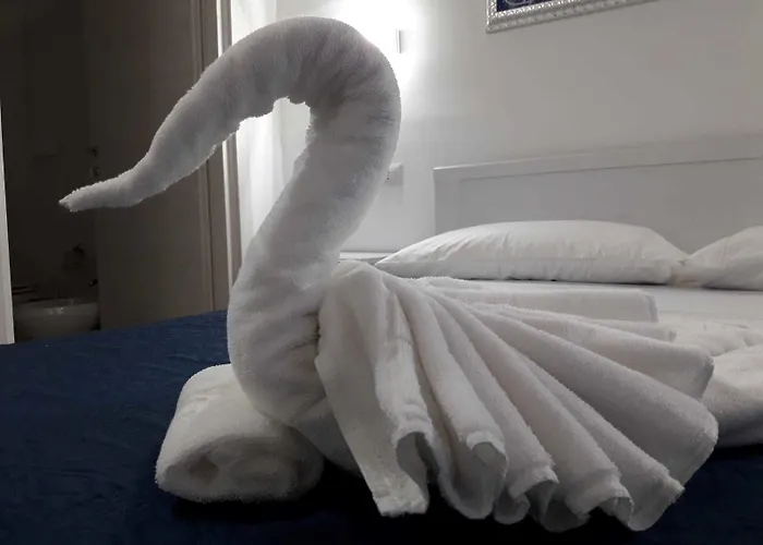 Lady Jolanda 4* ポルト・チェザーレオ