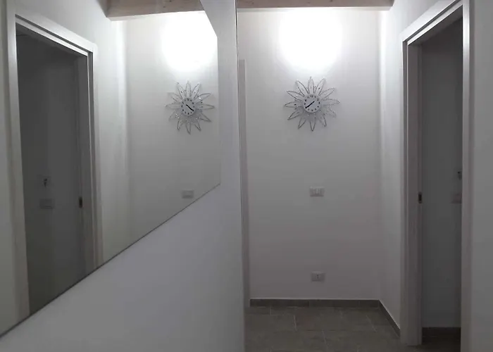 ベッド・アンド・ブレックファスト Lady Jolanda 4*