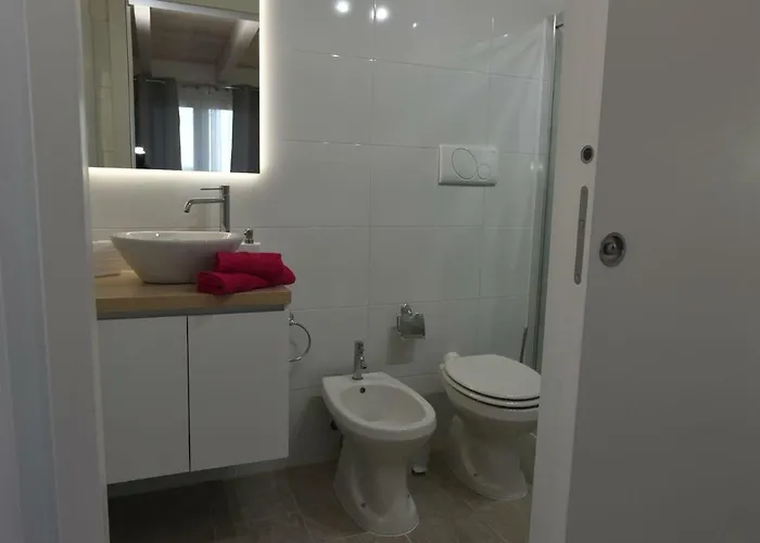 Lady Jolanda ベッド・アンド・ブレックファスト ポルト・チェザーレオ