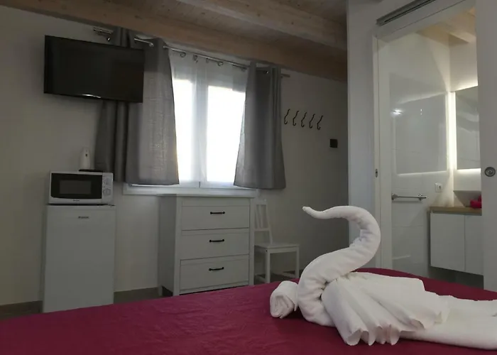 Lady Jolanda ベッド・アンド・ブレックファスト ポルト・チェザーレオ