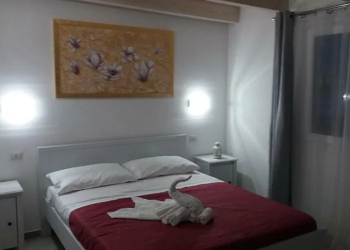 ベッド・アンド・ブレックファスト Lady Jolanda ポルト・チェザーレオ