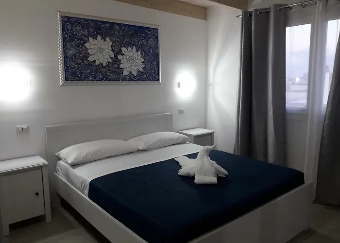 ベッド・アンド・ブレックファスト Lady Jolanda ポルト・チェザーレオ